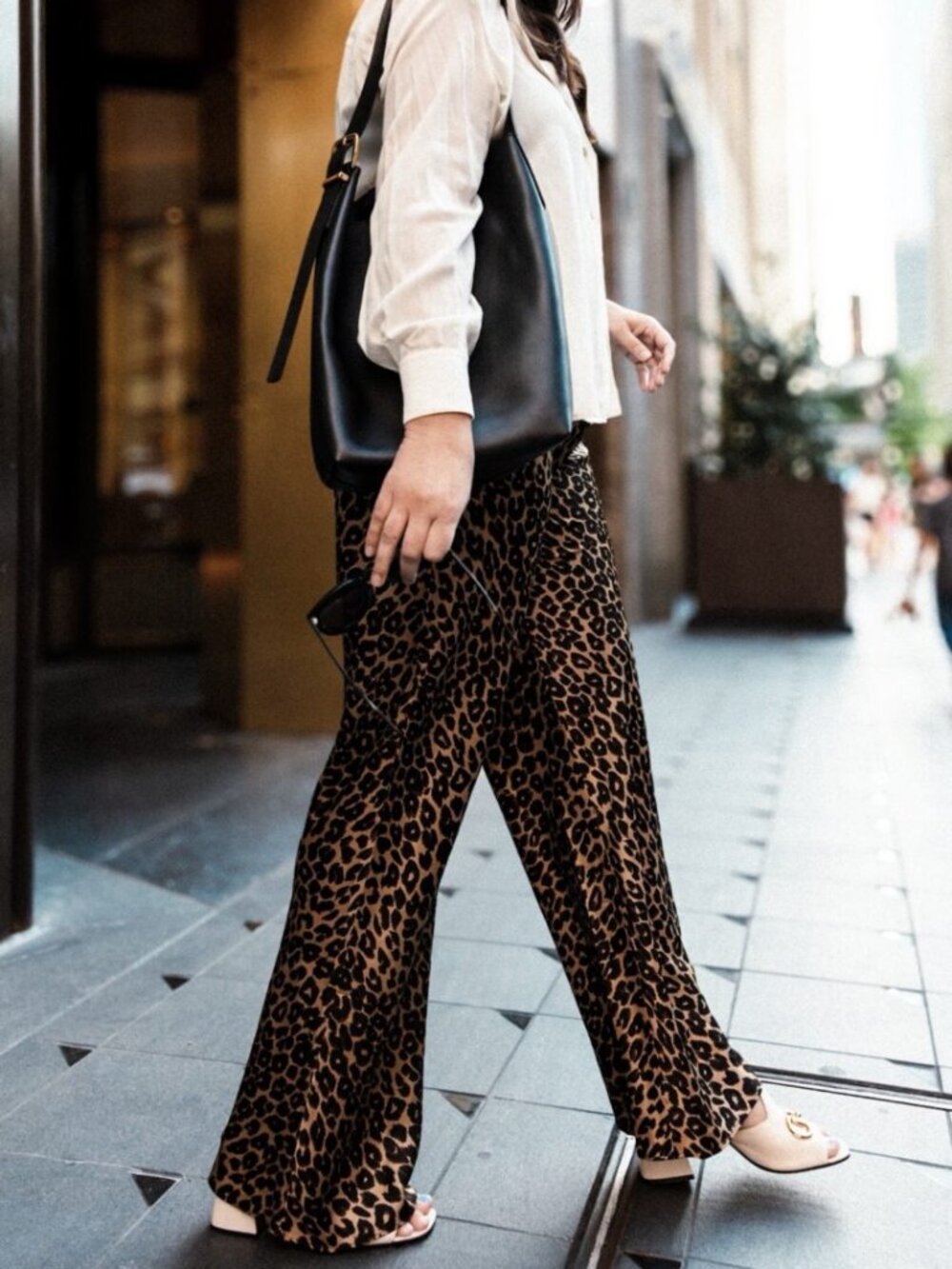 REFORMATION Gale Petite Leopard Satin Pull on Pants Size XS (XSP)